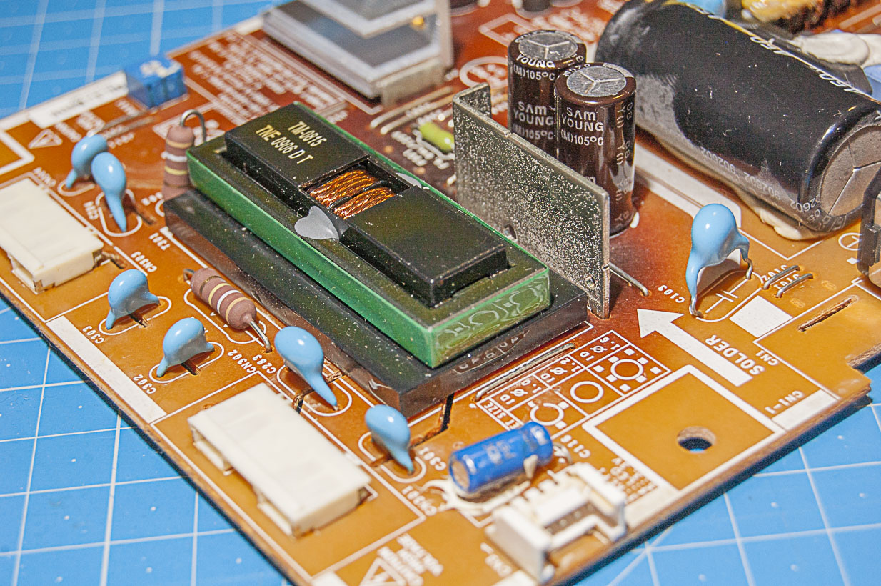 Circuit imprimé face arrière